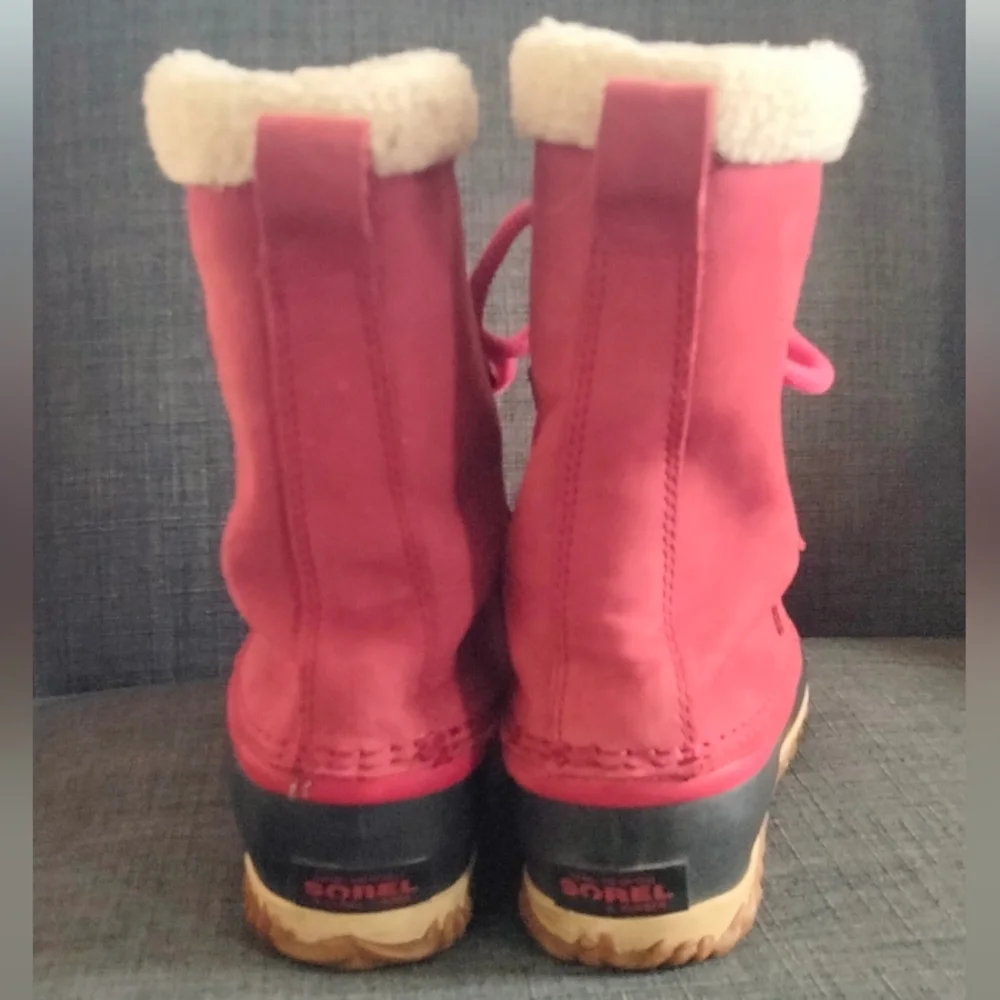 Sorel Pink / Red and Black Winter Boots Water Proof Size 6